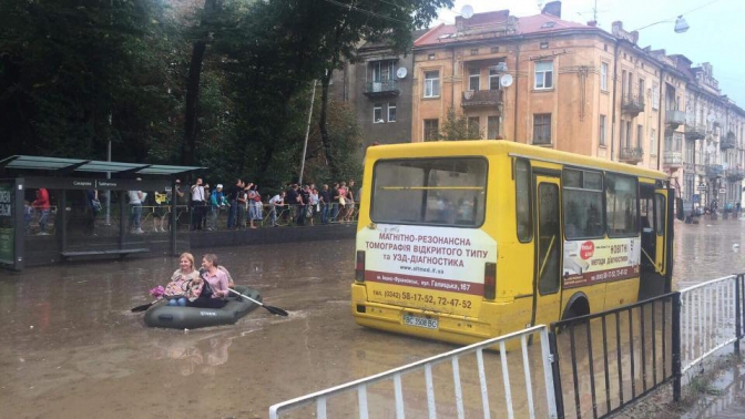 затоплення львова