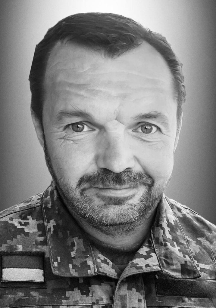 На Львівщині сьогодні поховають двох воїнів — що про них відомо (фото) - 1