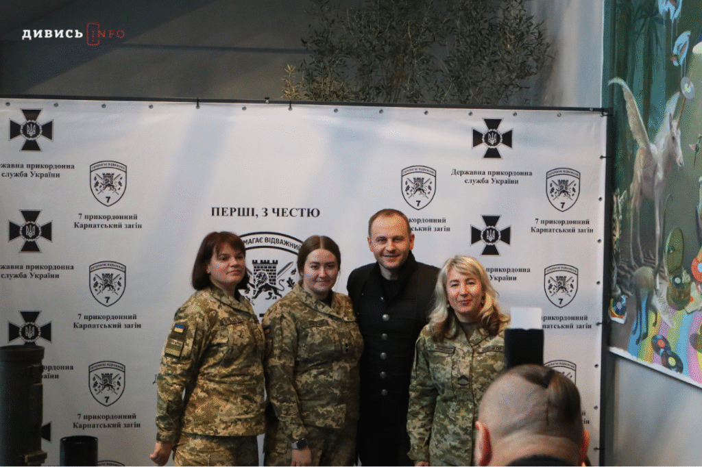 У Львові прикордонники презентували одяг від українських брендів (фото) - 5