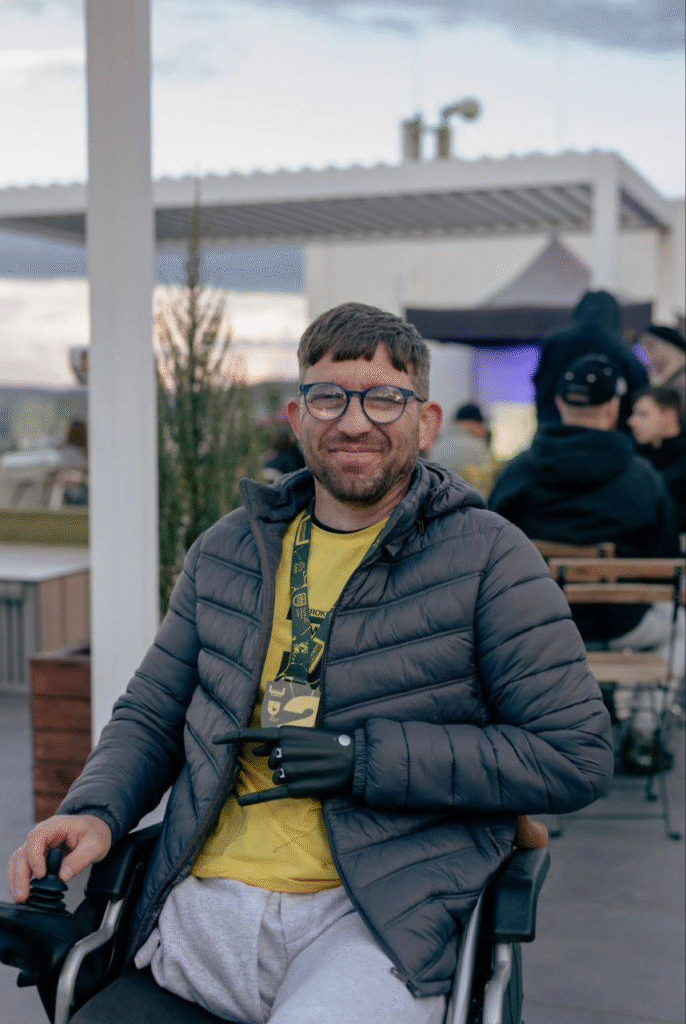 «Усі бар'єри — в голові»: досвід ветерана Івана Романа, який відновлюється у Львові після поранення - 9