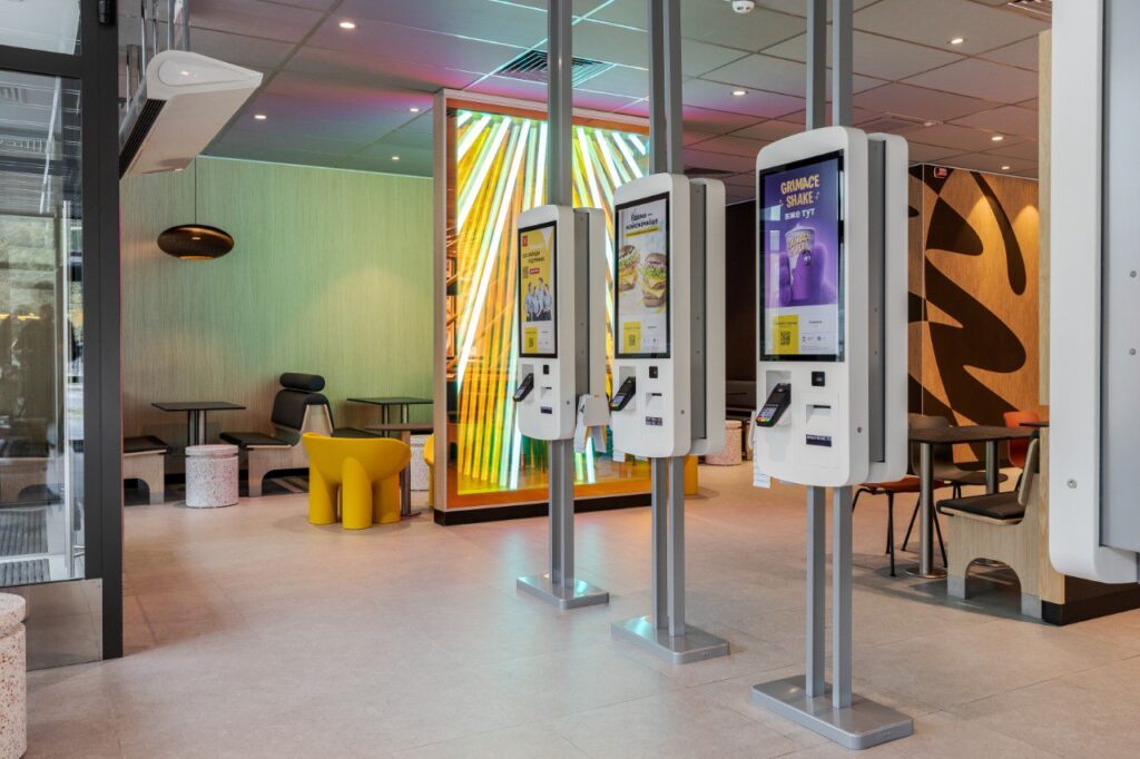 У Львові відкрили перший в Україні «зелений» ресторан McDonald’s - 2