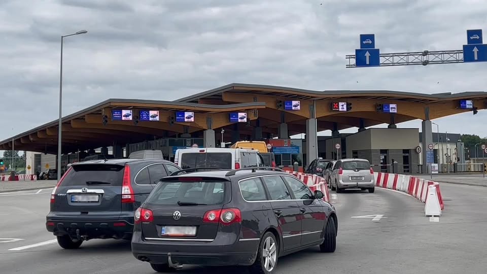 Нагороди полеглим воїнам, заміна аварійних водопроводів та спортивні події у Львові: головні новини дня - 5