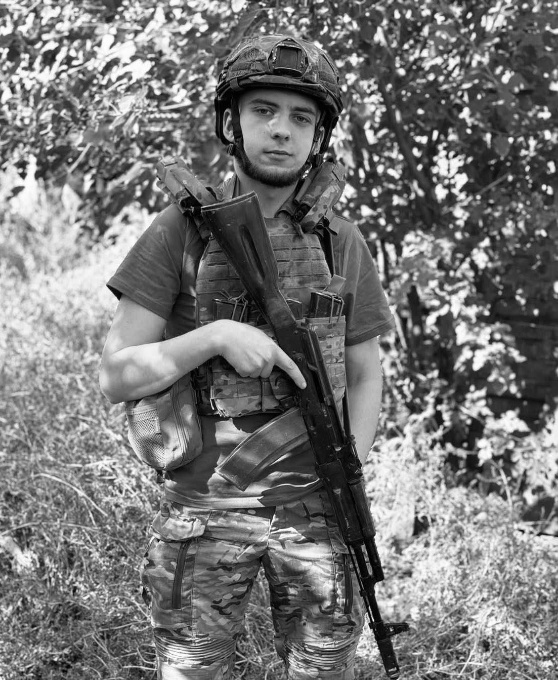 Сьогодні Львівщина прощається із п'ятьма полеглими захисниками - 3