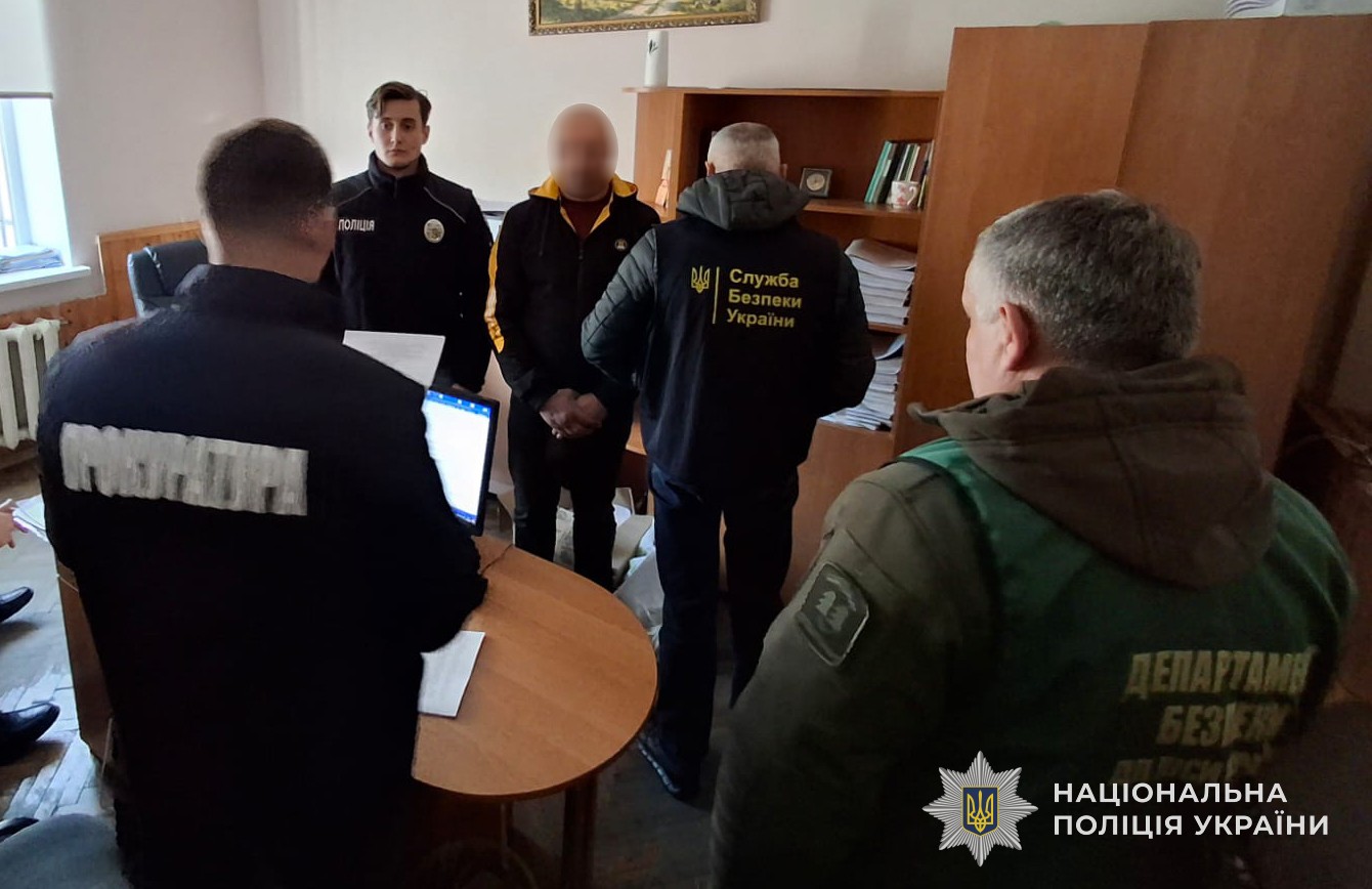 У Львівській області підприємця підозрюють у незаконній вирубці лісу та захопленні землі - 3