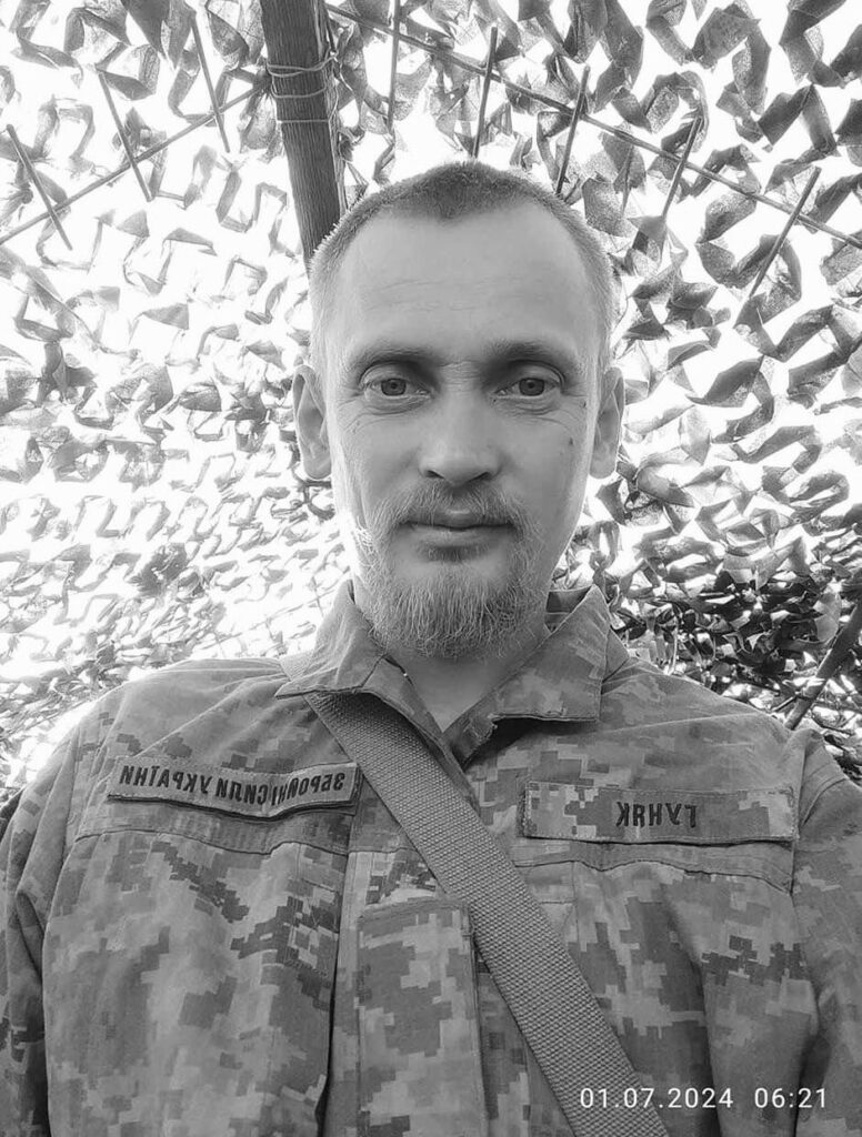 На Львівщині сьогодні попрощаються із шістьма воїнами — що про них відомо (фото) - 2