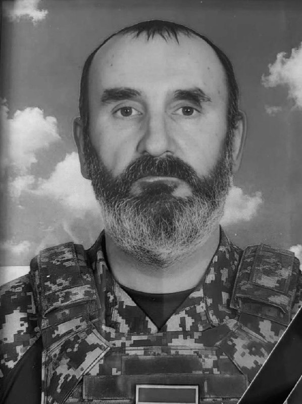 На Львівщині сьогодні попрощаються з трьома воїнами — що про них відомо (фото) - 1