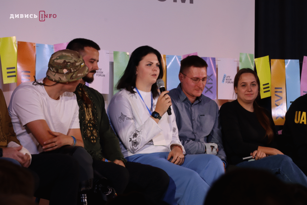 У Львові презентували збірку новел ветеранів, які можна послухати в аудіоформаті (фото) - 7
