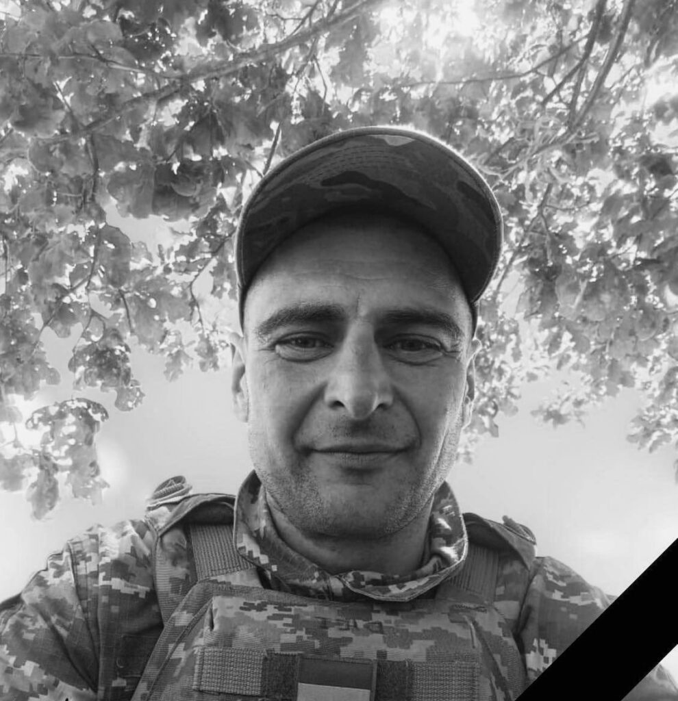 На Львівщині сьогодні попрощаються з дев'ятьма воїнами — що про них відомо (фото) - 10
