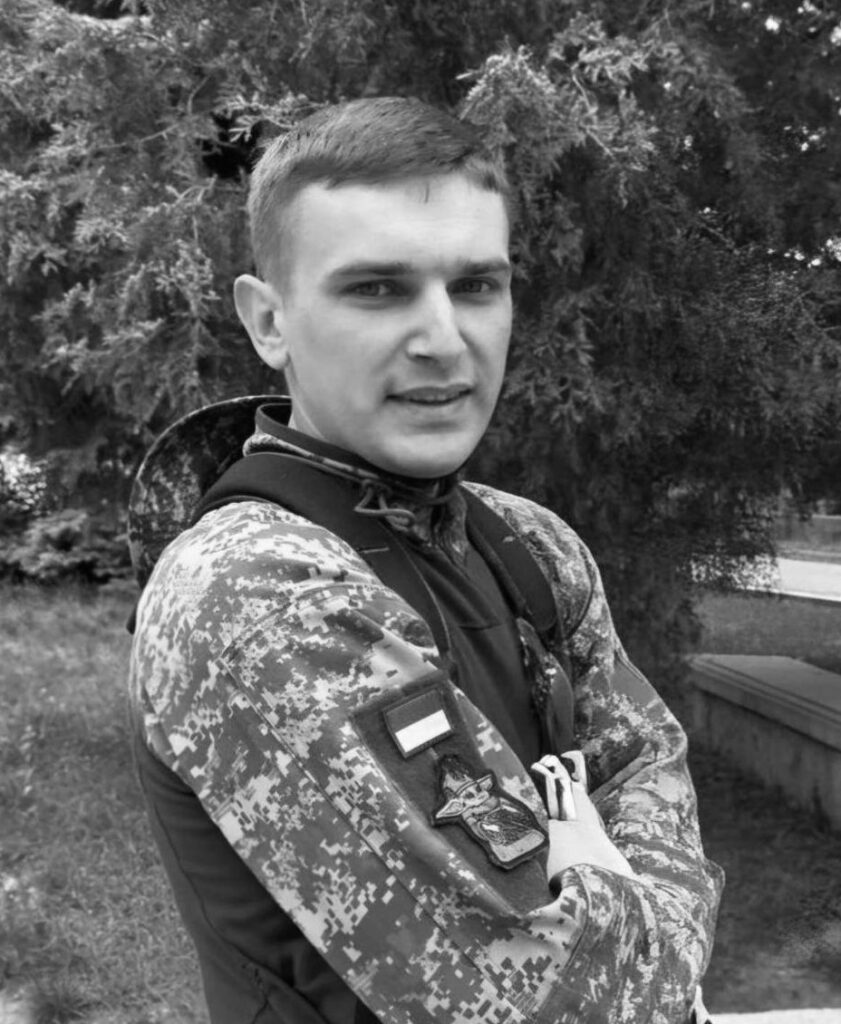 На Львівщині сьогодні попрощаються з трьома воїнами — що про них відомо (фото) - 3