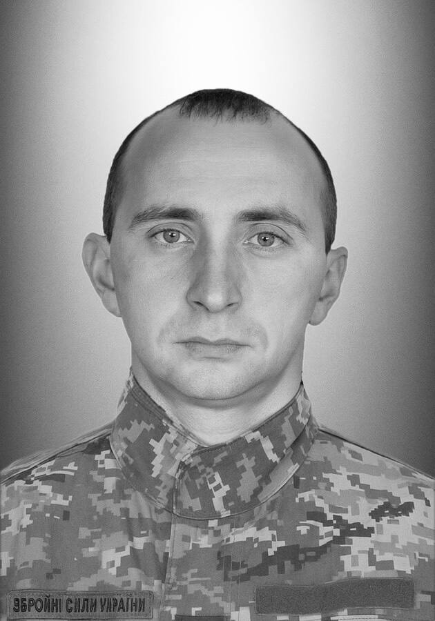 Сьогодні Львівщина прощається із десятьма полеглими захисниками - 9