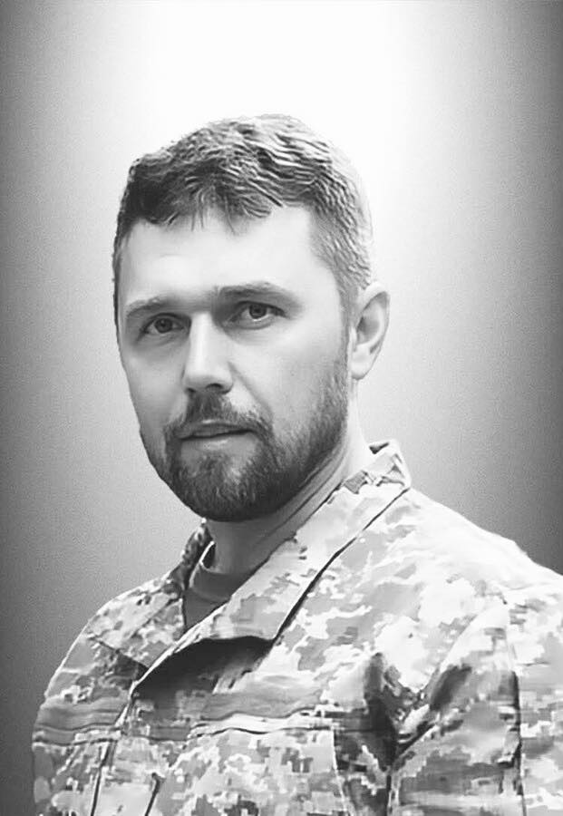 Сьогодні Львівщина прощається із десятьма полеглими захисниками - 8