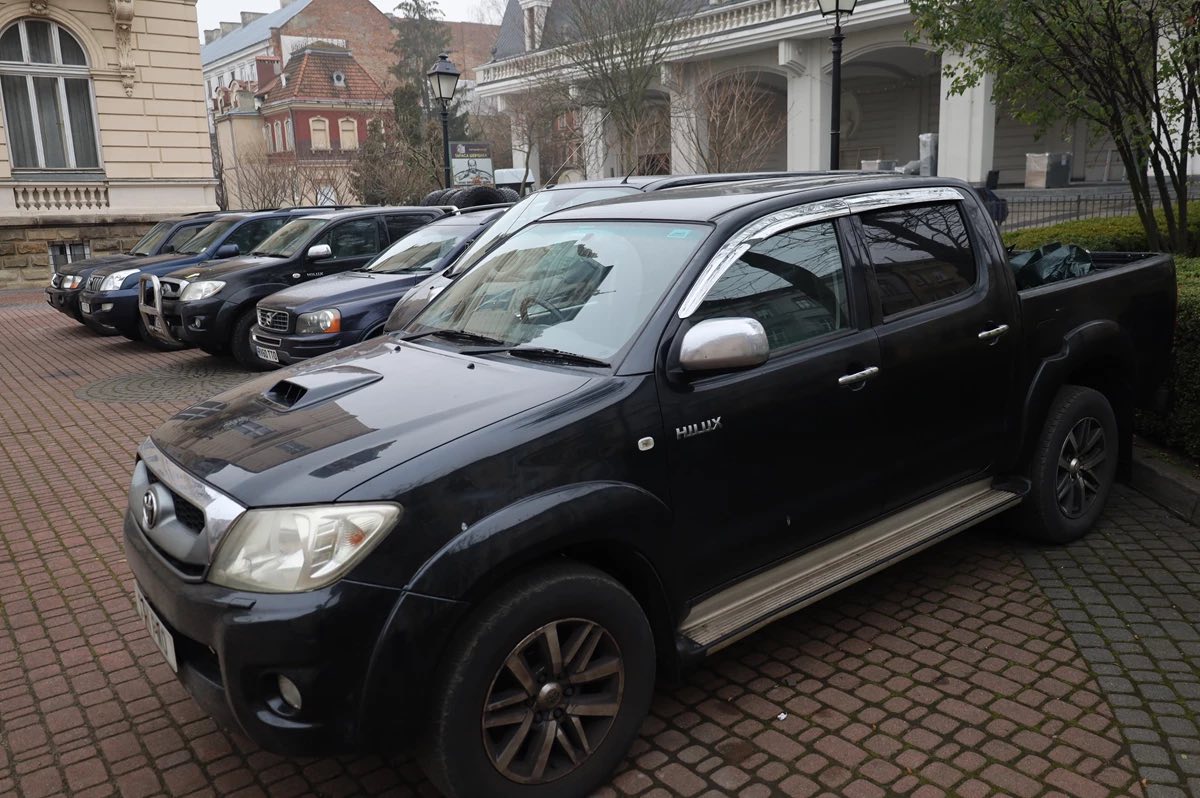 На Львівщину прибув черговий гуманітарний конвой проєкту «Пікапи для миру» - 7