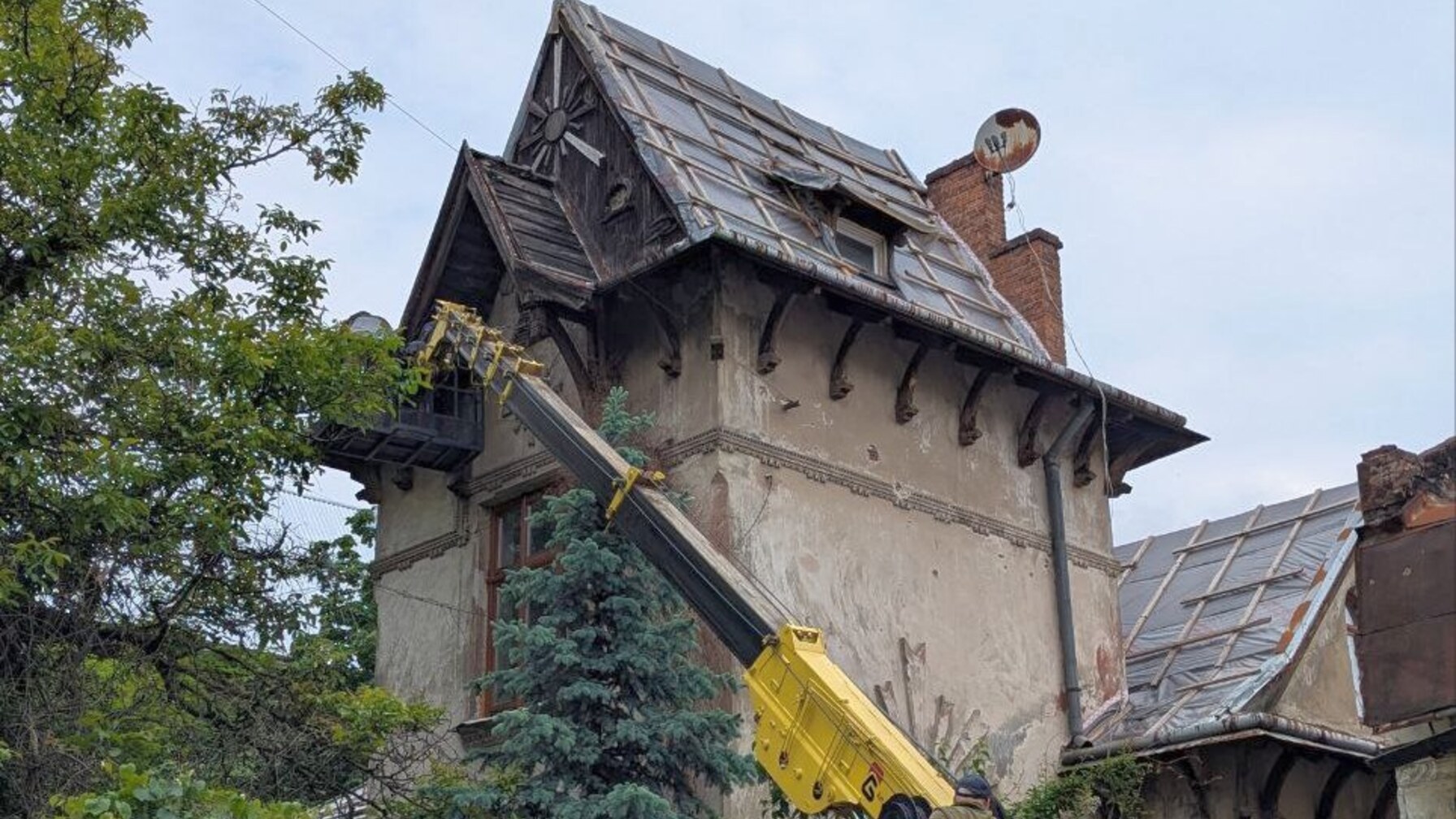 49796429410299162925626027721303803024940231n1-d25acb56