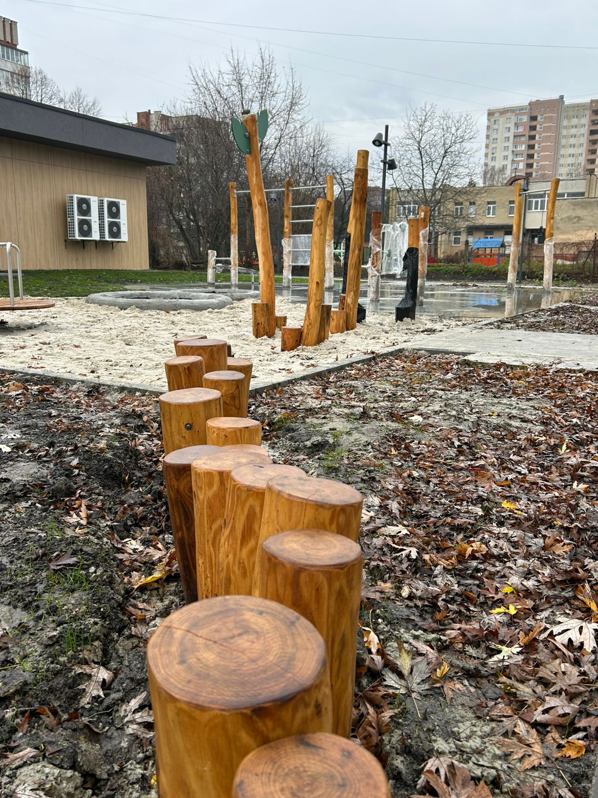 У Львові збудували першу в Україні школу завдяки 3D-друку (фото) - 3