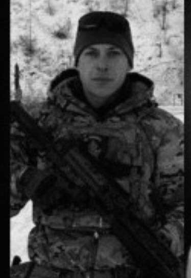 Сьогодні Львівщина прощається з трьома полеглими захисниками - 3