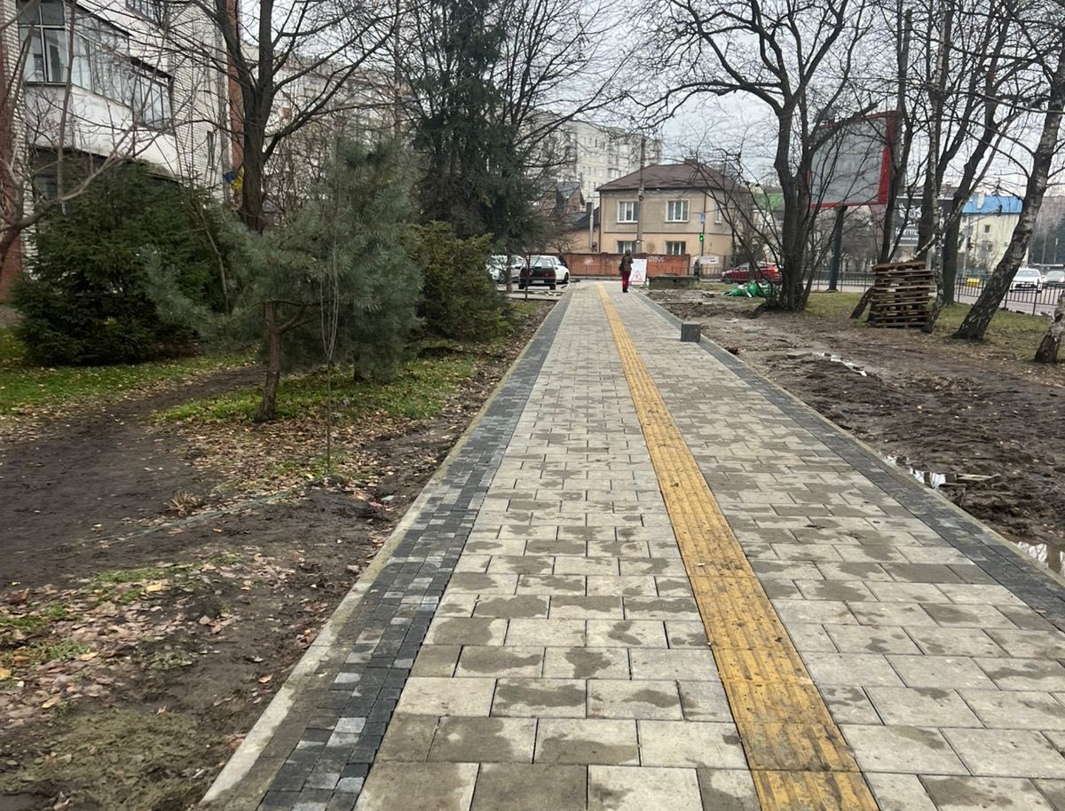 доступний тротуар