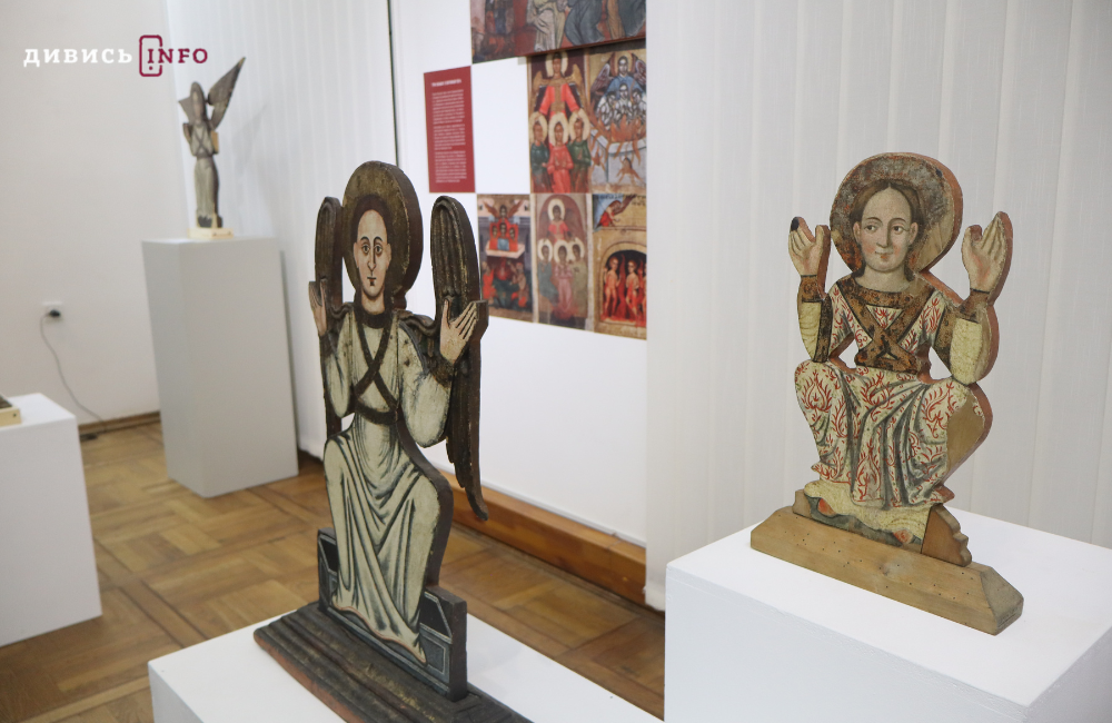 У Львові відкрили виставку давніх та сучасних ікон (фото) - 14