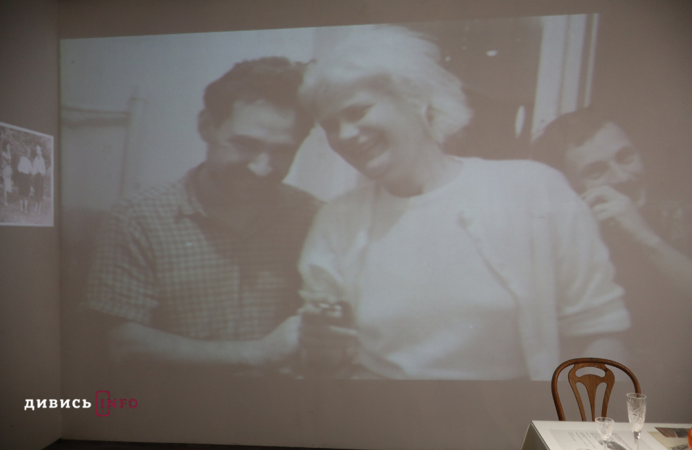 У Львові триває виставка унікальних ескізів художника-шістдесятника Віктора Зарецького (фото) - 4