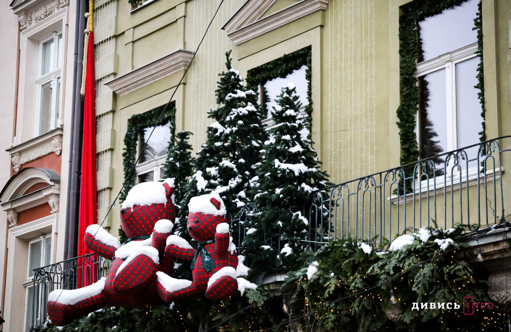 Львів у новорічно-різдвяних деталях: світлини зі святкових локацій - 2