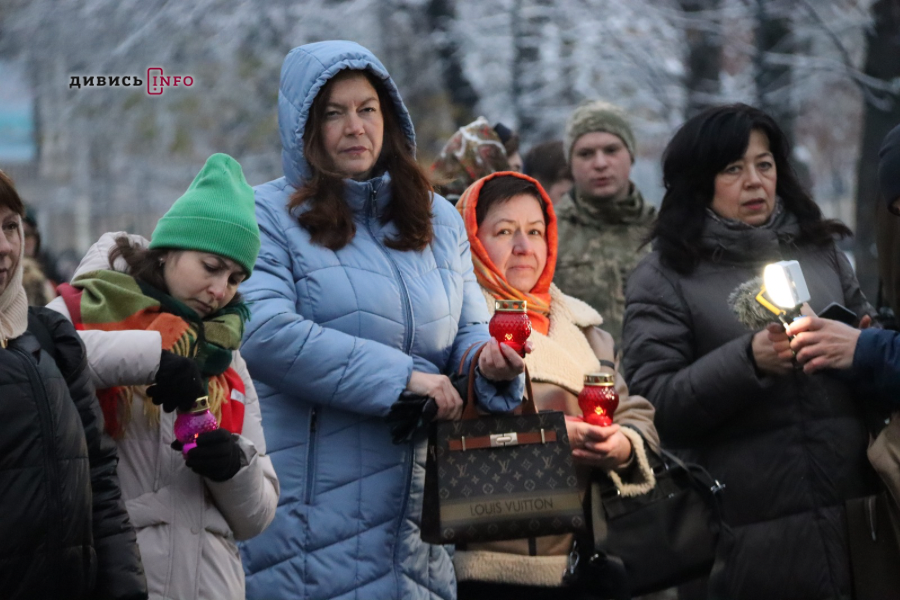 У Львові вшанували пам'ять жертв голодоморів (фоторепортаж) - 4