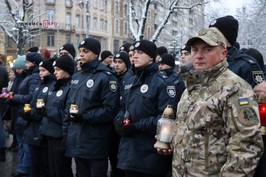 У Львові вшанували пам'ять жертв голодоморів (фоторепортаж) - 11