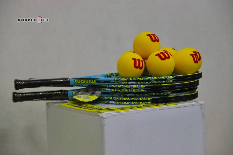 У понад десяти школах Львівщини учні займатимуться тенісом (фото) - 10