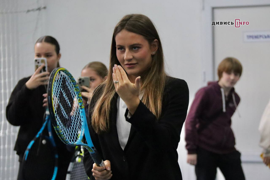 У понад десяти школах Львівщини учні займатимуться тенісом (фото) - 7