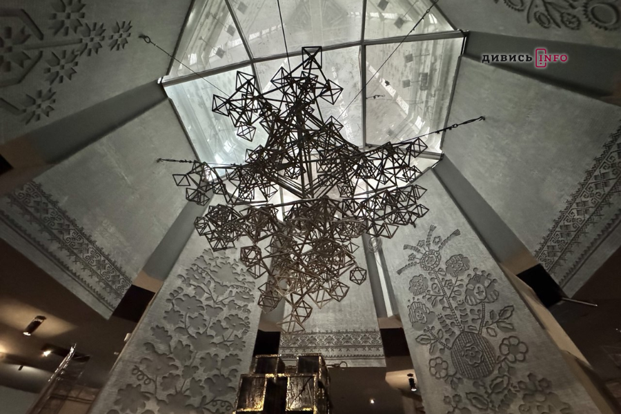 У Львові вшанували пам'ять жертв голодоморів (фоторепортаж) - 16