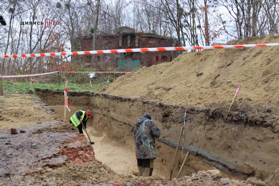 Що виявили археологи на Цитаделі у Львові (фото) - 9