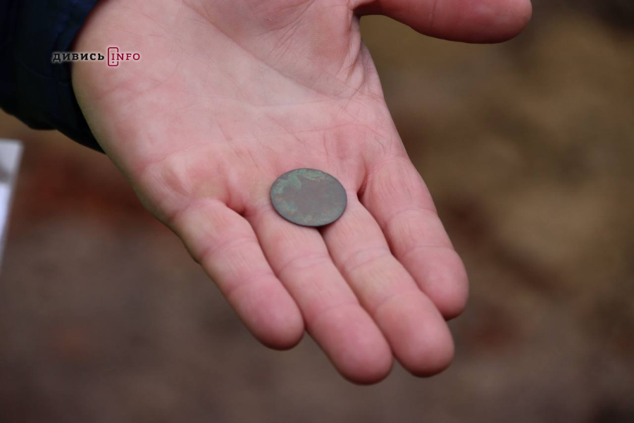 Що виявили археологи на Цитаделі у Львові (фото) - 7