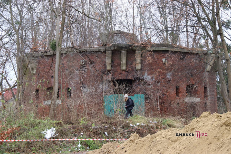 Що виявили археологи на Цитаделі у Львові (фото) - 14