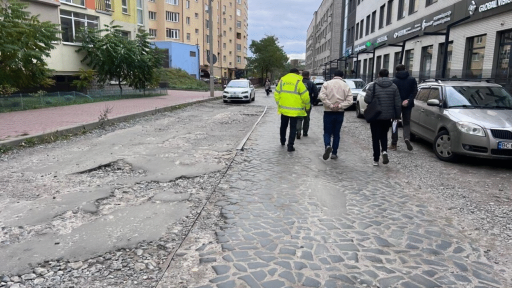 Яке майбутнє Львівського автобусного заводу та що не так з генпланом міста - 10