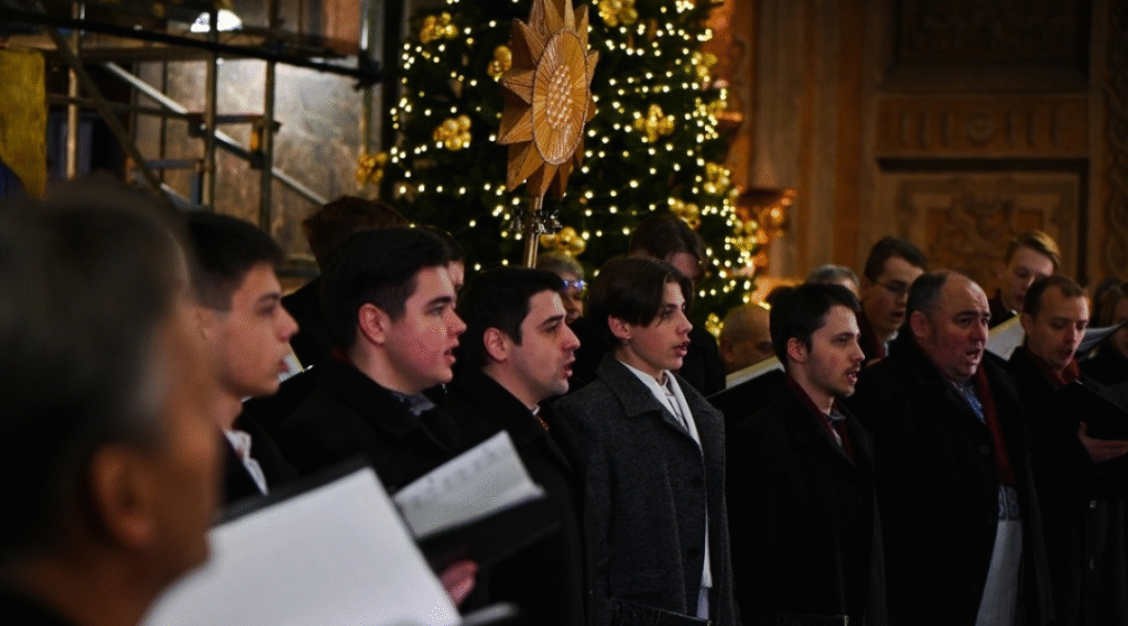 Які різдвяні події варто очікувати у Львові та звідки може бути ялинка - 2