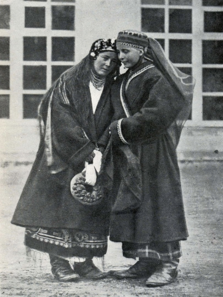 Чому дівчата ворожили на Андрія та до чого тут еротичний підтекст — львівська дослідниця - 22