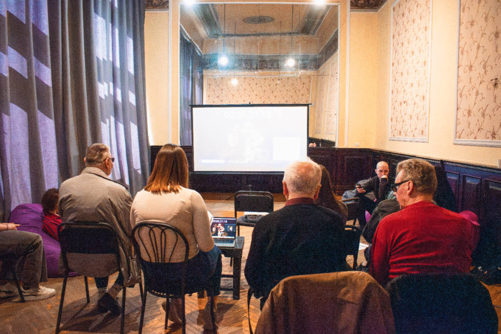 Як у львівському театрі адаптовують вистави для незрячих людей - 8