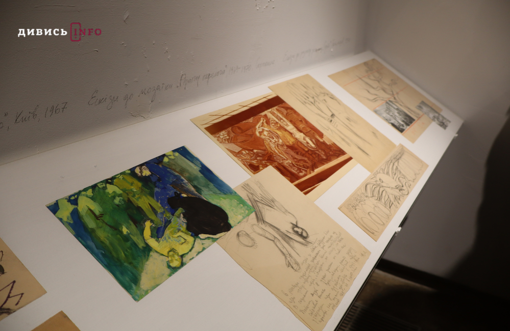 У Львові триває виставка унікальних ескізів художника-шістдесятника Віктора Зарецького (фото) - 8