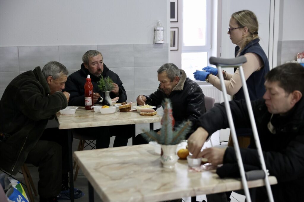 Як Львів піклується про безхатьків - 2