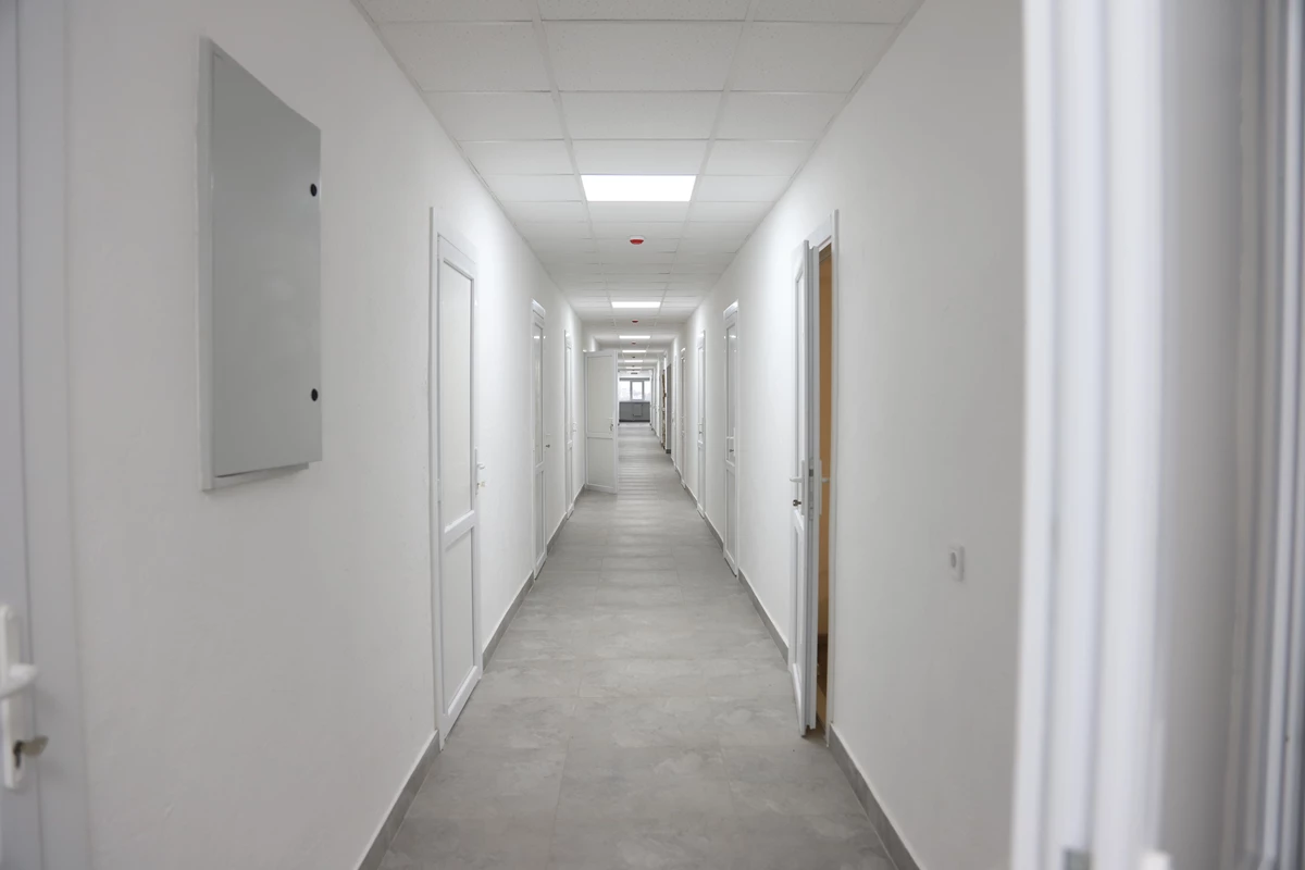 v-medenychah-vidkryly-onovlenyy-gurtozhytok-dlya-vnutrishno-peremishchenyh-osib-7