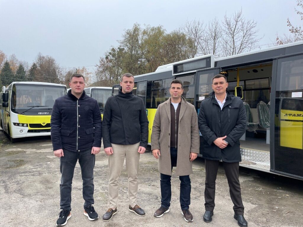 Львівське комунальне АТП‑1 лідер за працевлаштуванням водійок автобуса - 3
