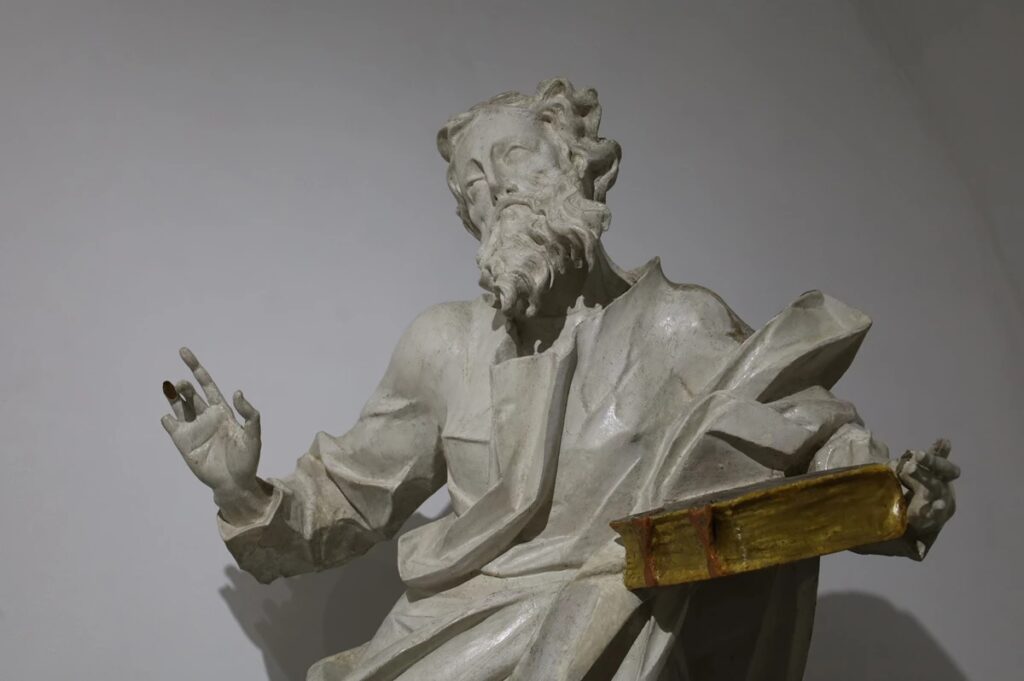 У Жовківському замку відкрили унікальну експозицію сакральної скульптури XVII–XIX століть - 2