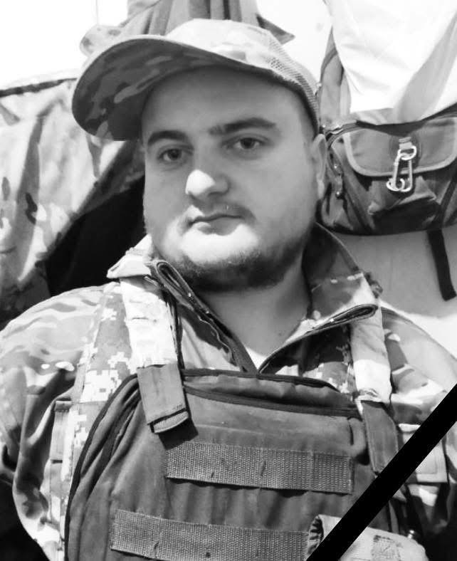 Сьогодні Львівщина прощається із трьома полеглими захисниками - 1