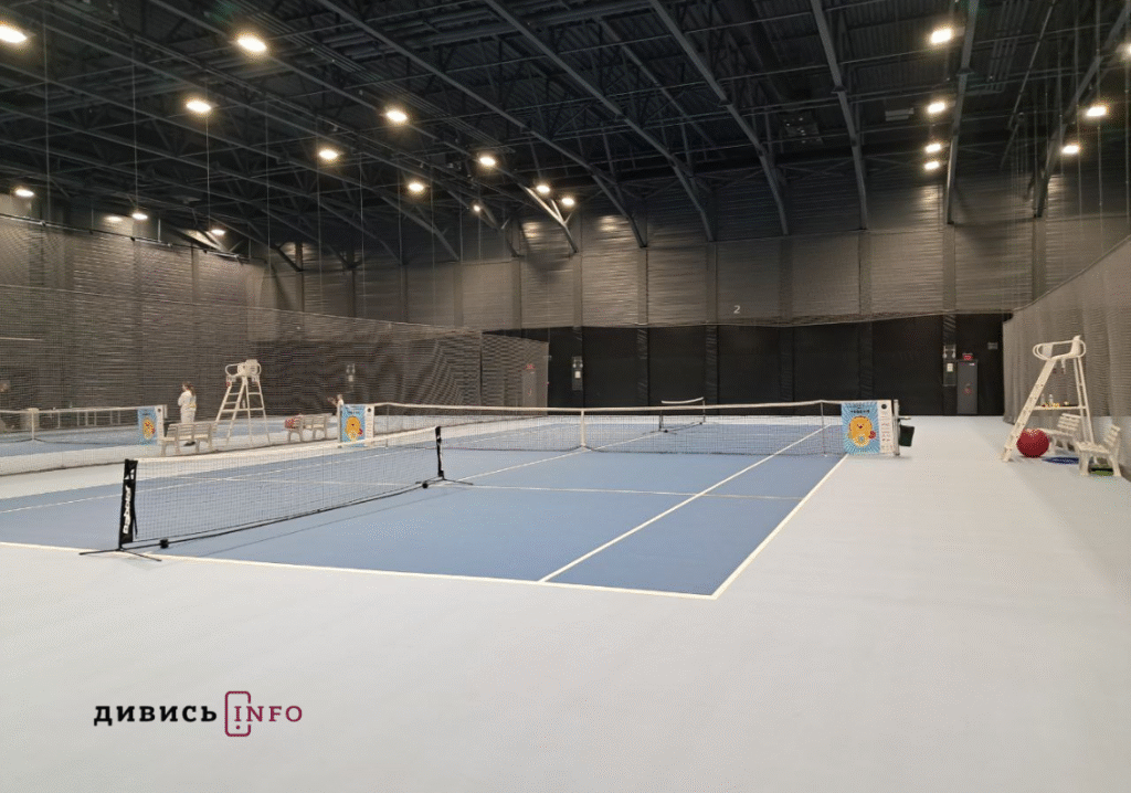 Понад 100 учасників зі всієї України: у Львові триває дитячий фестиваль тенісу «Левеня» (фото) - 2