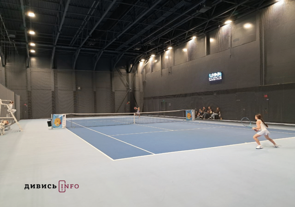 Понад 100 учасників зі всієї України: у Львові триває дитячий фестиваль тенісу «Левеня» (фото) - 3