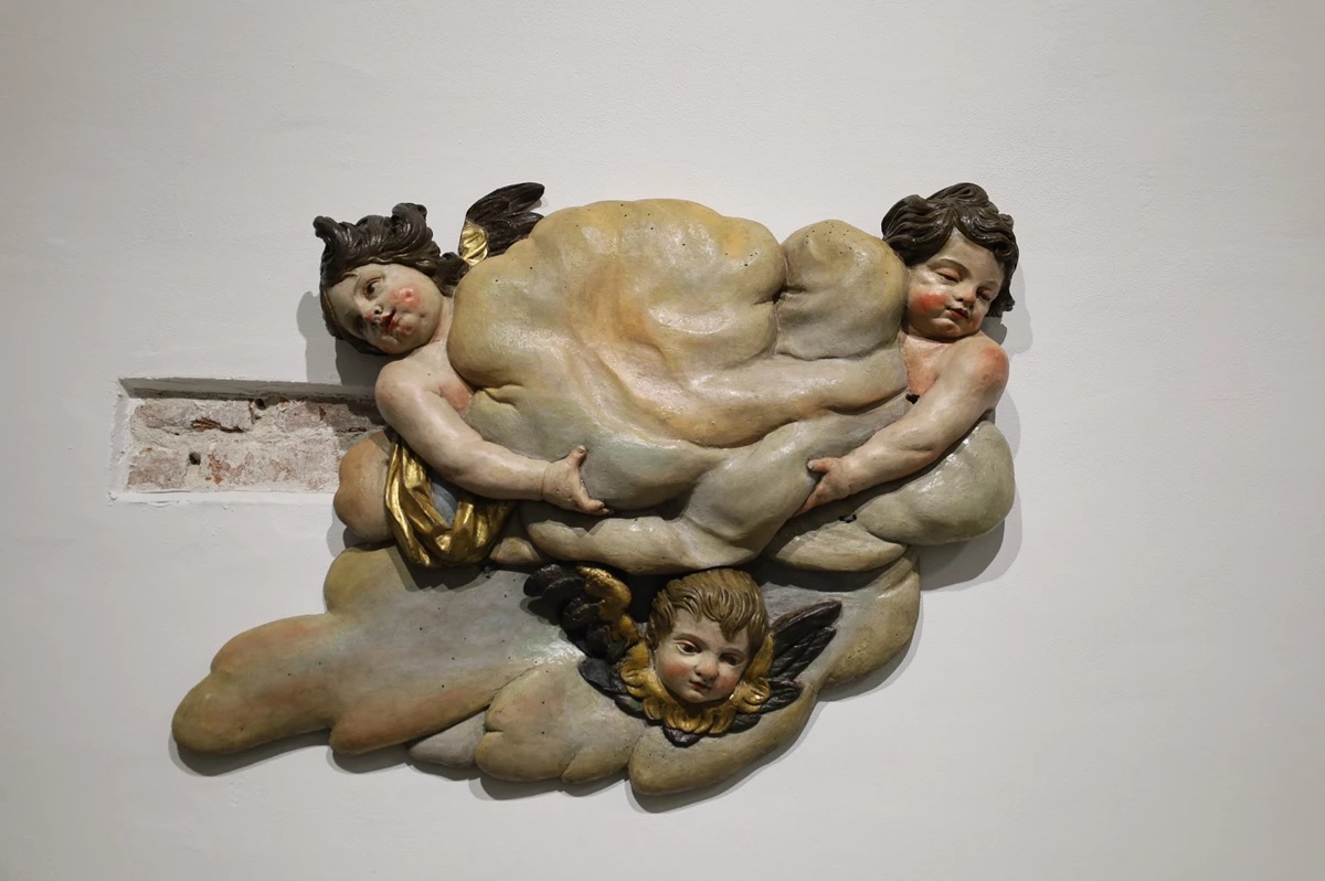 У Жовківському замку відкрили унікальну експозицію сакральної скульптури XVII–XIX століть - 5