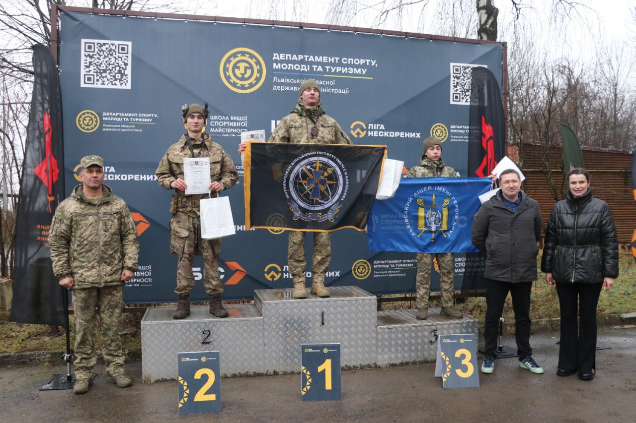 У Львові відбувся перший відкритий Кубок Львівського гарнізону зі стендової стрільби - 7