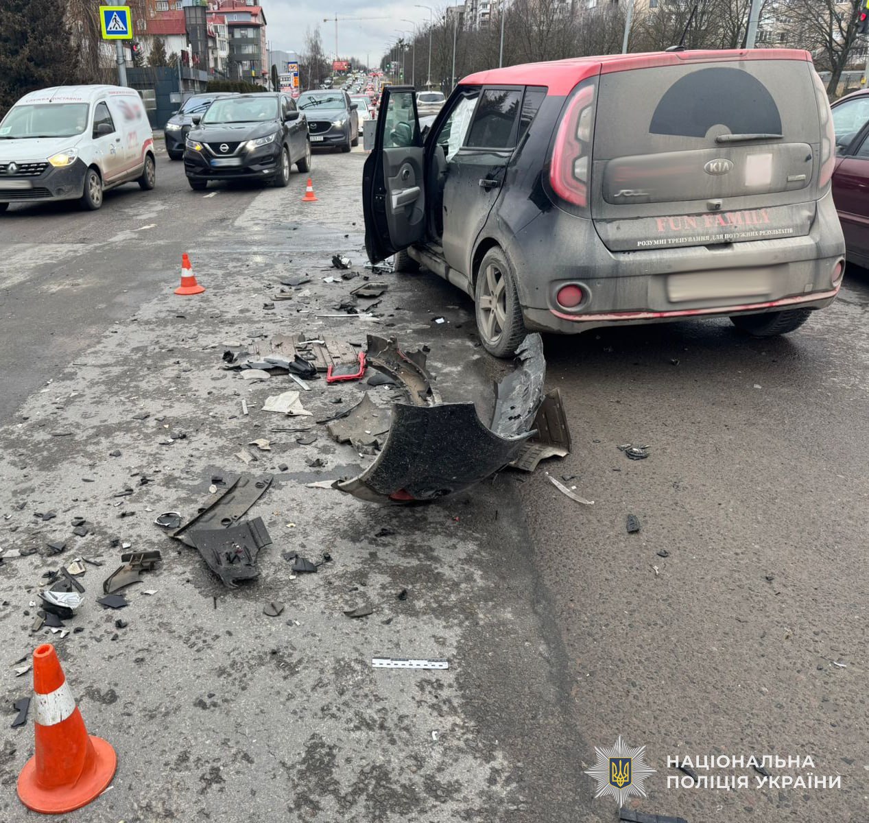 На Львівщині за добу сталося кілька ДТП: одна людина загинула, троє травмовані - 2