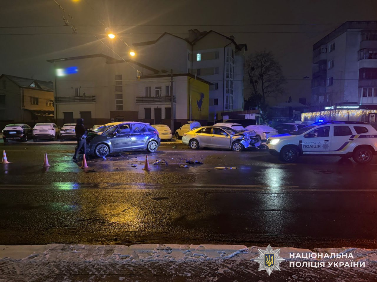 У Львові в ДТП постраждали троє людей, серед них дитина - 3