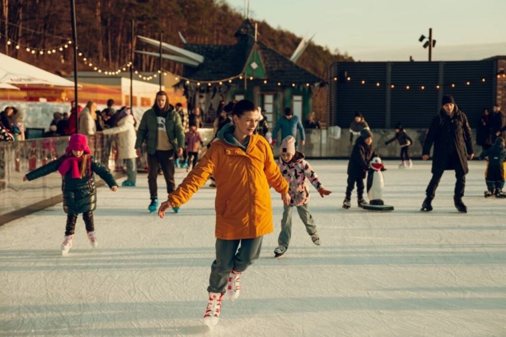 Де у Львові покататись на ковзанах: добірка - 2