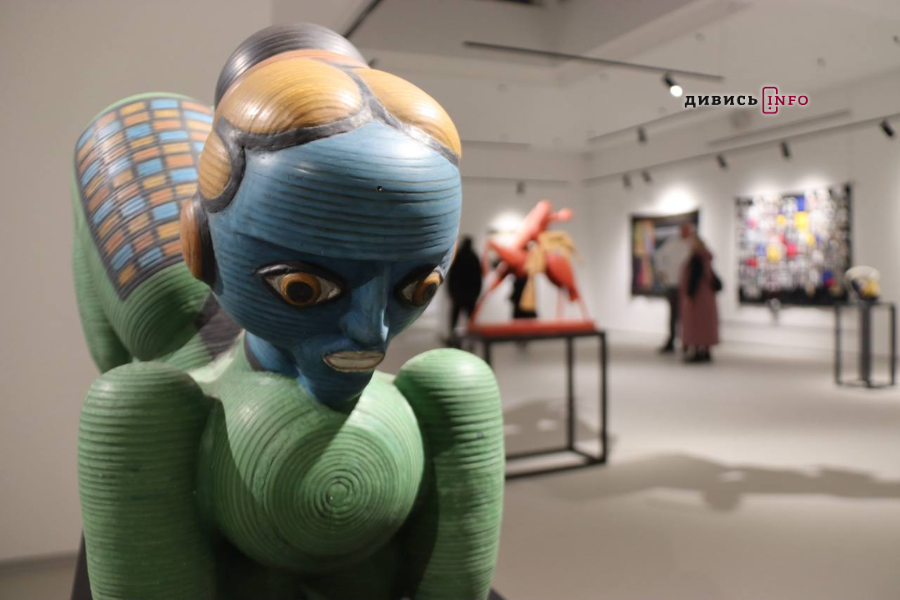 У Львові показали 150 робіт сучасних українських митців (фоторепортаж) - 1