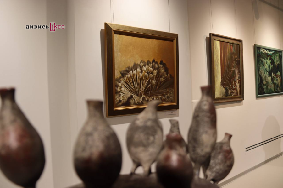 У Львові показали 150 робіт сучасних українських митців (фоторепортаж) - 18